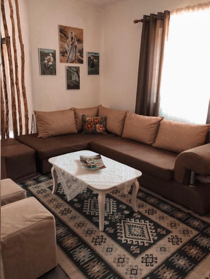 Te Baca Qerim Apartment Lekbibaj Exterior photo